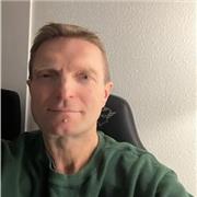 Poliglotta con più di 10 anni di insegnamento delle lingue…